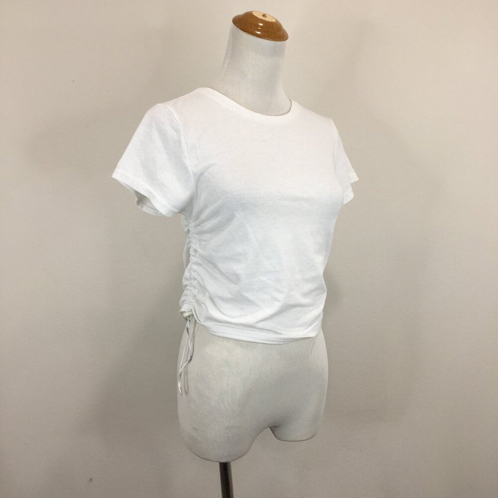 BCBGENERATION White Adjustable Side Straps Ruching Short Sleeve Crop Shirt